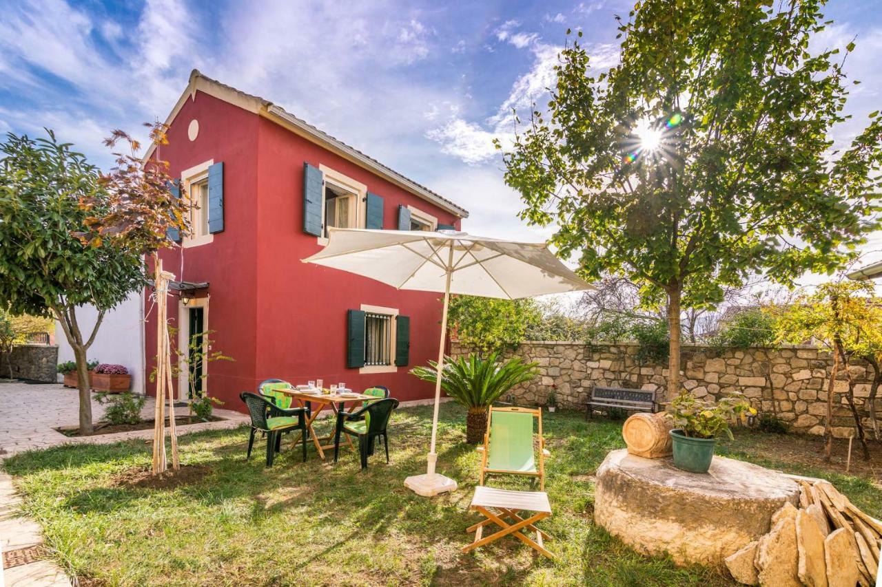 Traditional Rustic Maisonette By Konnect Ájosz Joánisz Periszterón Kültér fotó
